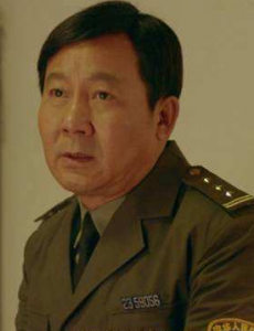 《因法之名》陈谦和为什么隐瞒把手上有指纹？他和许志逸有仇吗？