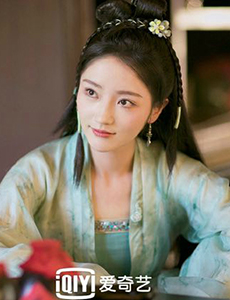 新白娘子传奇龙王为何不认小青？