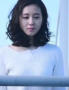 如果可以这样爱白考儿为什么跳河自杀？
