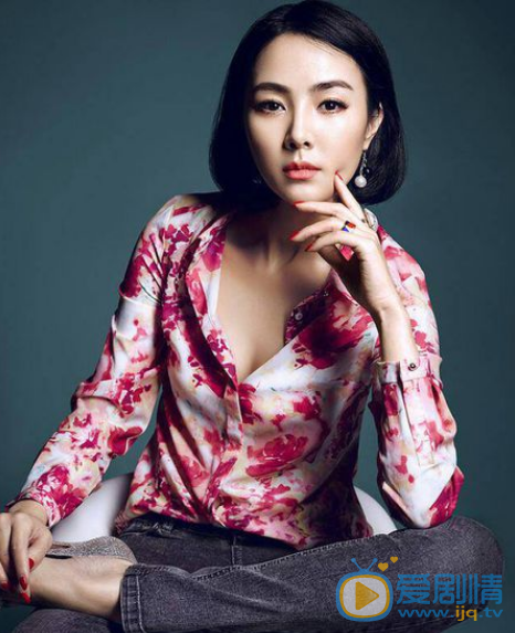 筑梦情缘里面章梅扮演者是谁？章梅是谁扮演的呢？