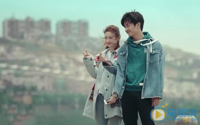 一场遇见爱情的旅行金小天当众向李心月求婚 楚之翰心里不是滋味