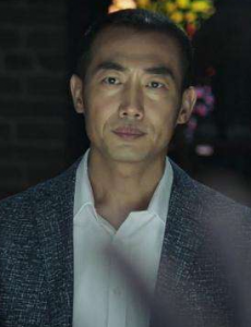 破冰行动陈光荣为什么要杀死湘仔？他为什么不希望李飞抓到湘仔？