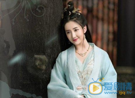 白发容乐和痕香两人是什么关系？