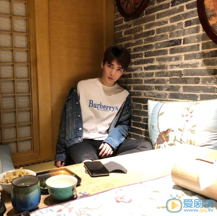 曹煜辰生活照图片 曹煜辰高清写真_曹煜辰高清剧照