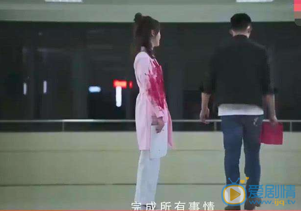 破冰行动马雯随陈珂前往塔寨见林宗辉 被毒贩开枪打中后背生死未卜
