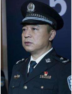破冰行动马云波给了李飞什么承诺？马云波最后会不会自我救赎？