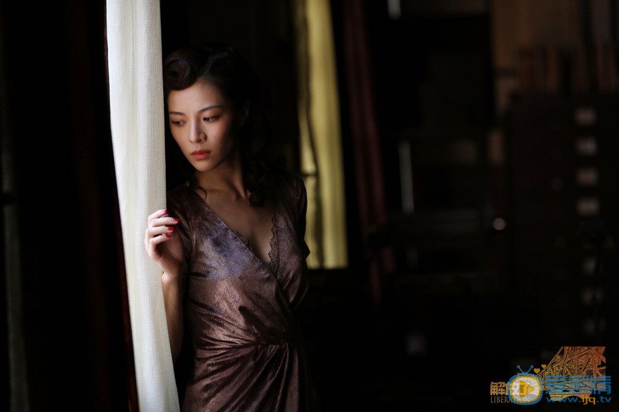 解放了剧情介绍