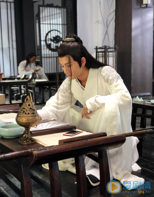 纪李《陈情令》剧照