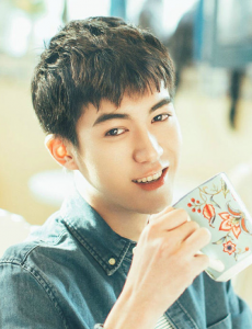 杨墨