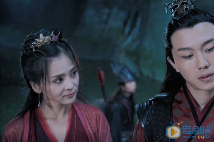 陈情令王灵娇吃凳子腿是什么梗？王灵娇为什么会吃凳子腿？