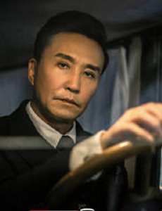 神探柯晨孙满堂为什么要包庇白柳？他们之间是什么关系？