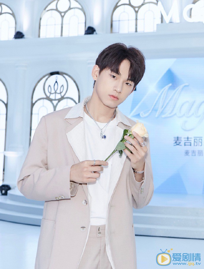 姚琛现场活动照图片