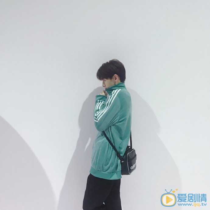 翟潇闻街拍图片 翟潇闻高清写真_翟潇闻高清剧照