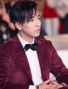 七月与安生韩东是谁？他是由谁饰演的？