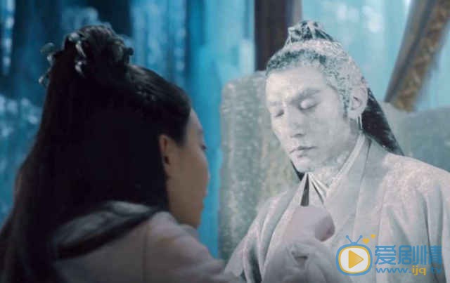 宸汐缘灵汐为何会唤醒九宸？