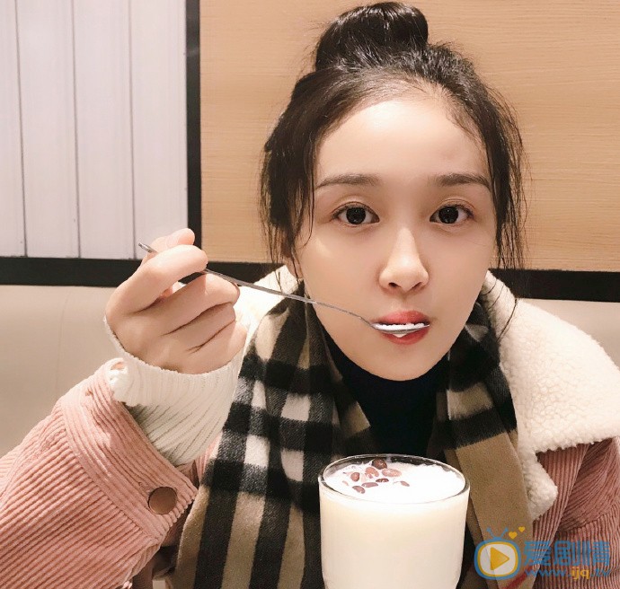 吴施乐日常生活照图片