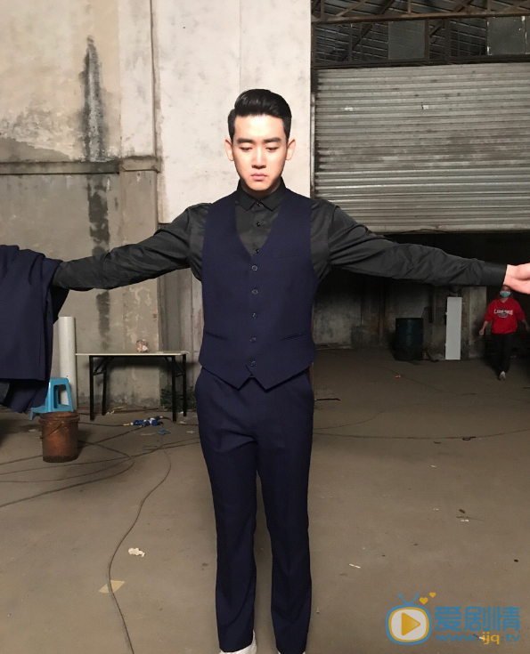 刘威龙图片 刘威龙高清写真_刘威龙高清剧照