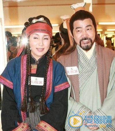 元华年轻照图片集 元华年轻照图片集