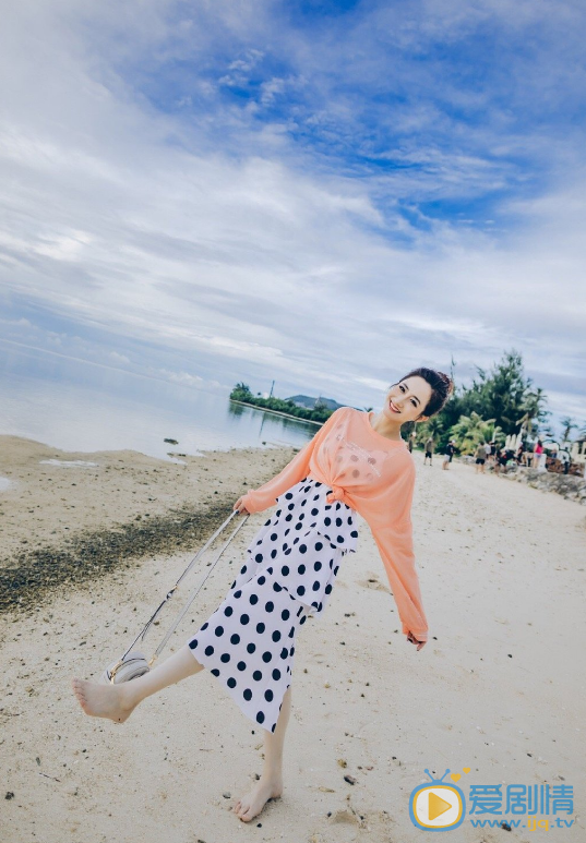 王菀晨旅拍照 王菀晨高清写真_王菀晨高清剧照