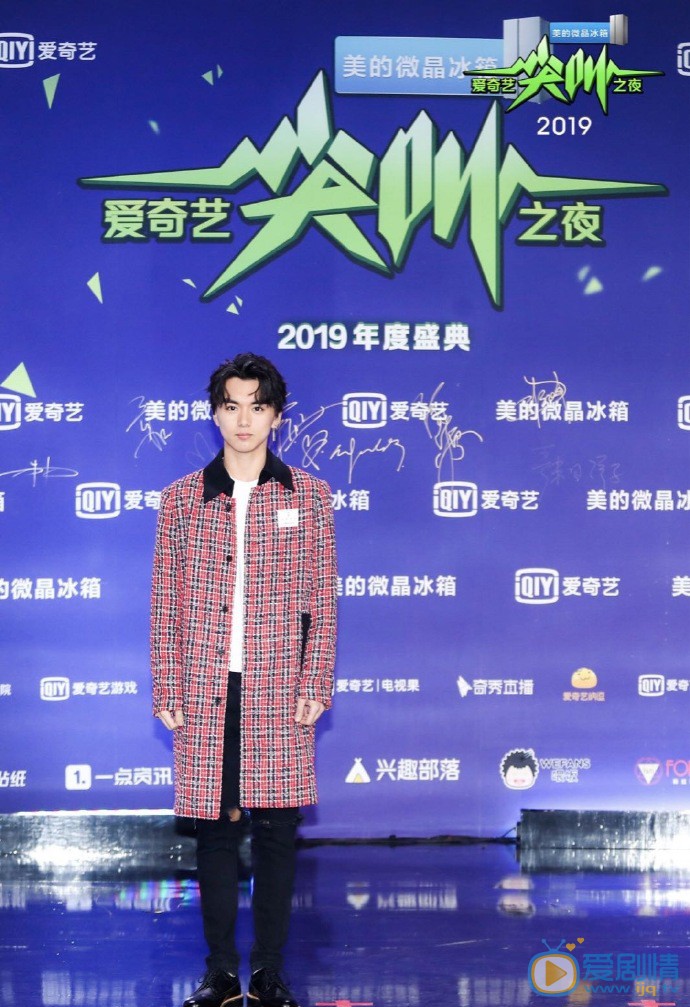 张元坤近照图片集 张元坤高清写真_张元坤高清剧照