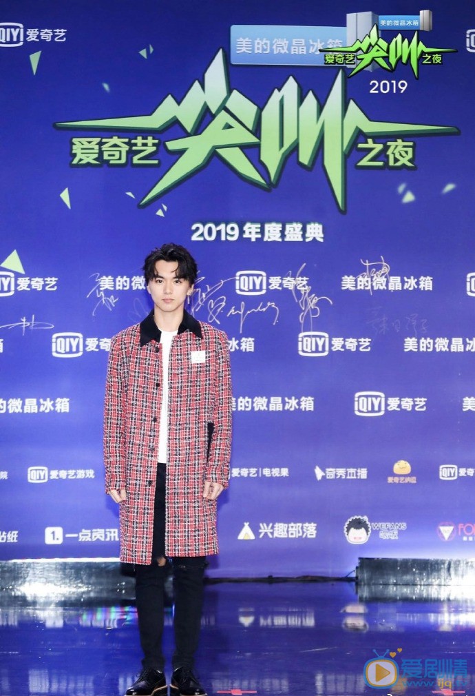 张元坤近照图片集 张元坤高清写真_张元坤高清剧照