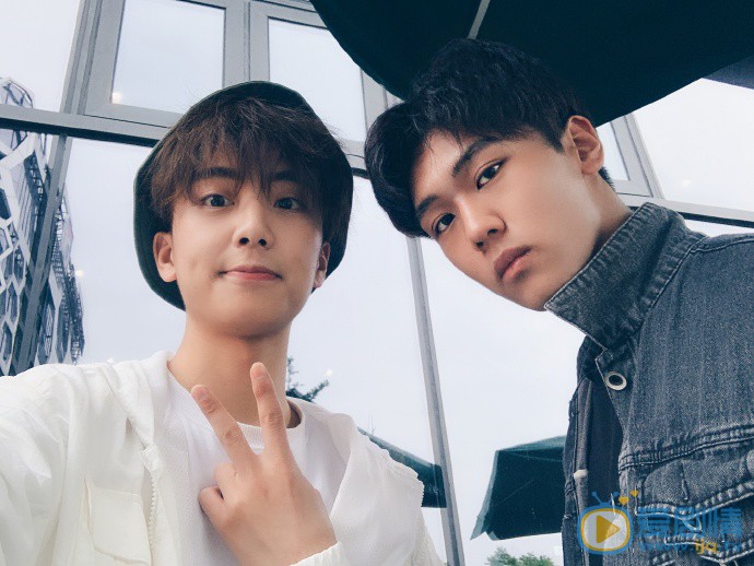 唐书亚合照写真图片 唐书亚高清写真_唐书亚高清剧照