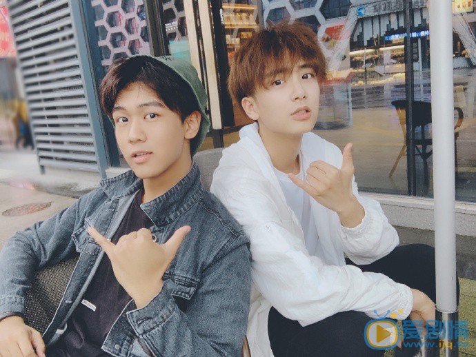 唐书亚合照写真图片 唐书亚高清写真_唐书亚高清剧照