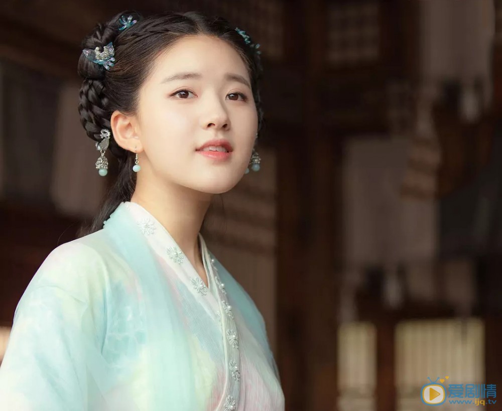 天雷一部之春花秋月萧白为什么要和春花结婚？