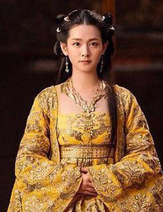 九州缥缈录小舟喜欢谁？最后和谁在一起？
