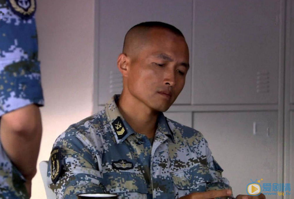 贾宏伟《火蓝刀锋》剧照 贾宏伟高清写真_贾宏伟高清剧照