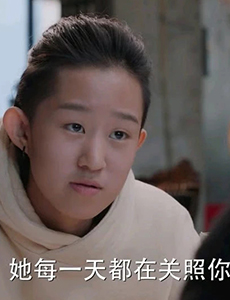 加油你是最棒的任佳佳是由谁饰演的？她和滕丹是什么关系？