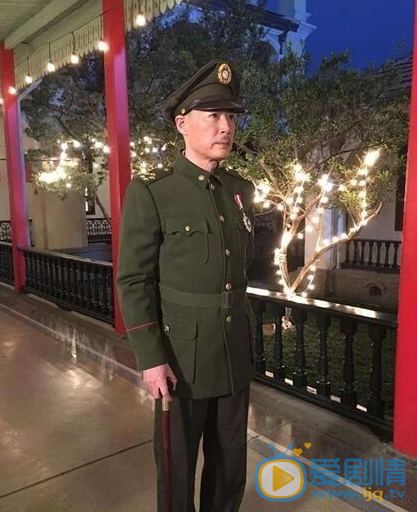 重庆谈判蒋介石剧照 蒋介石重庆谈判剧照