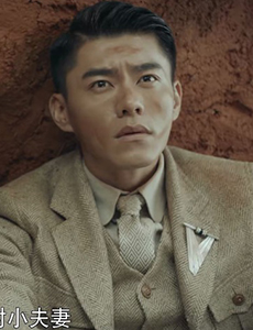 烈火军校沈君山喜欢谢襄还是金显蓉？最后和谁在一起？