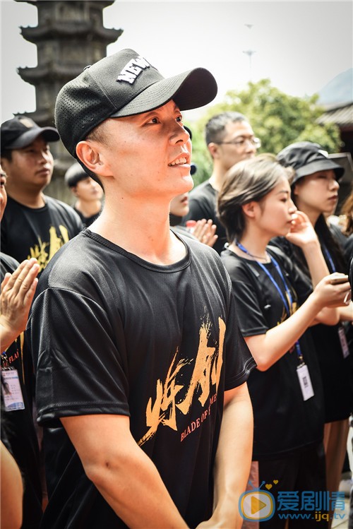 炼剑铁坚剧照 铁坚炼剑剧照