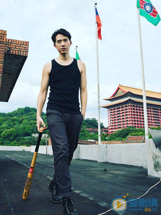 杨孟霖随拍照 杨孟霖高清写真_杨孟霖高清剧照