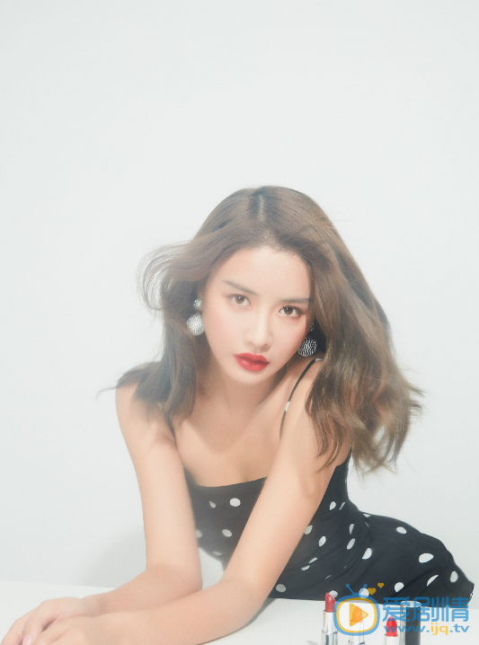 李妍写真