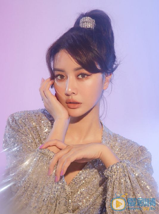 李妍写真 李妍高清写真_李妍高清剧照
