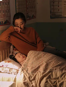 在远方姚远和刘爱莲是什么关系？刘爱莲是由谁饰演的？