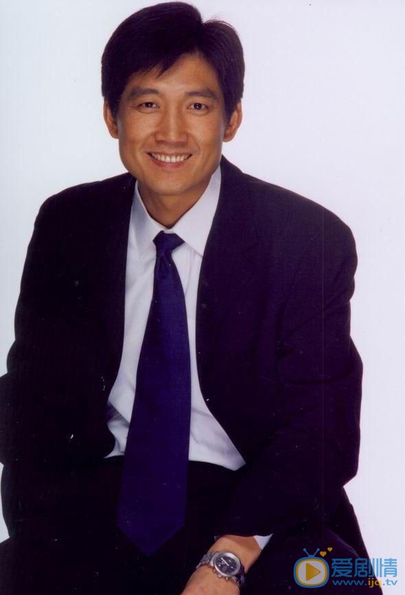 李崇霄年轻照图片 李崇霄高清写真_李崇霄高清剧照