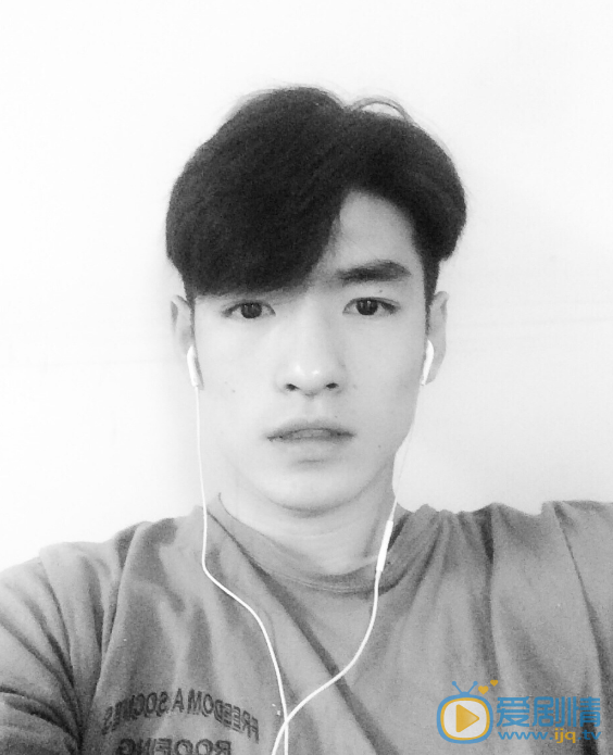 黄继栋生活照