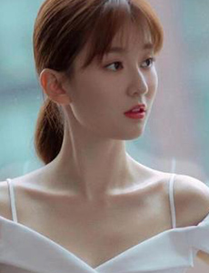 我不能恋爱的女朋友丁小柔是由谁饰演的？她的结局怎么样？