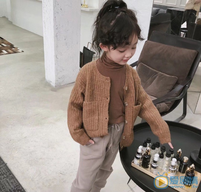 何昕苪网拍图片 何昕苪高清写真_何昕苪高清剧照