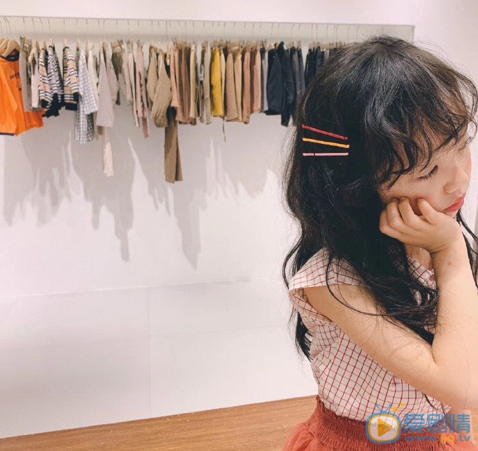 何昕苪小清新写真图片 何昕苪高清写真_何昕苪高清剧照