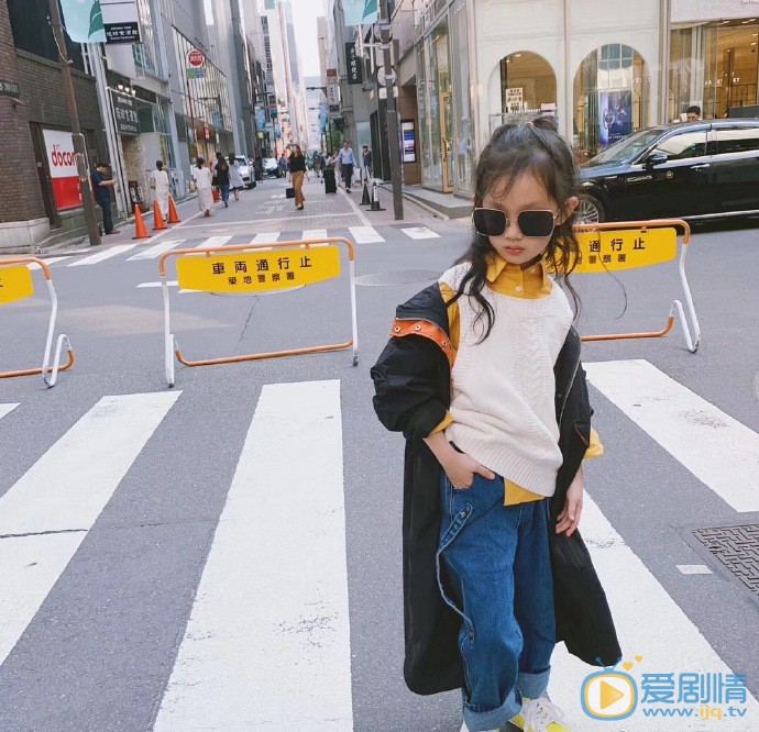 何昕苪网拍图片 何昕苪高清写真_何昕苪高清剧照