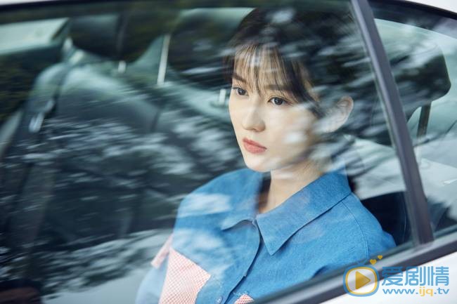 我不能恋爱的女朋友丁小柔为什么不能谈恋爱？