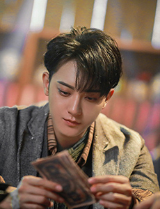 热血少年吴乾和卫乘风是什么关系？他们的关系怎么样？