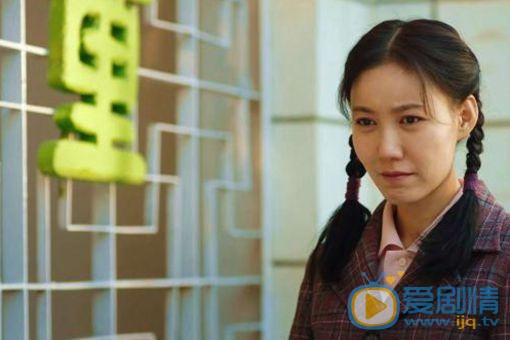 激情的岁月王怀民喜欢杨佳蓉还是钟心？最后和谁在一起？