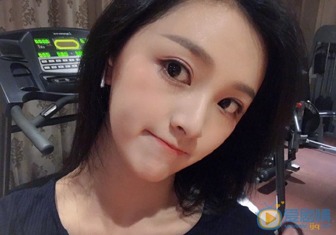 王奕婷自拍照图片 王奕婷高清写真_王奕婷高清剧照