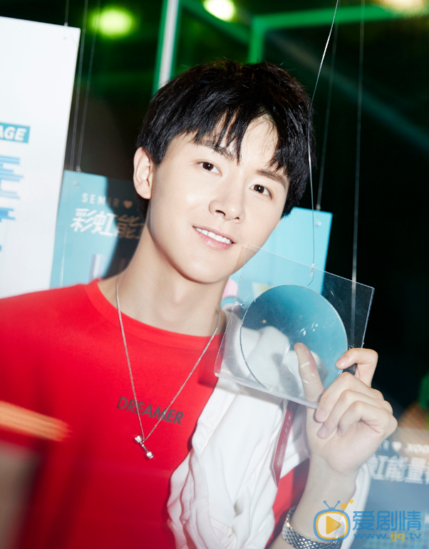 杨泽写真 杨泽高清写真_杨泽高清剧照