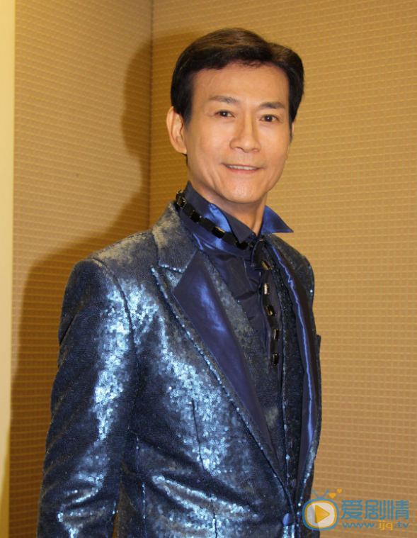 郑少秋写真
